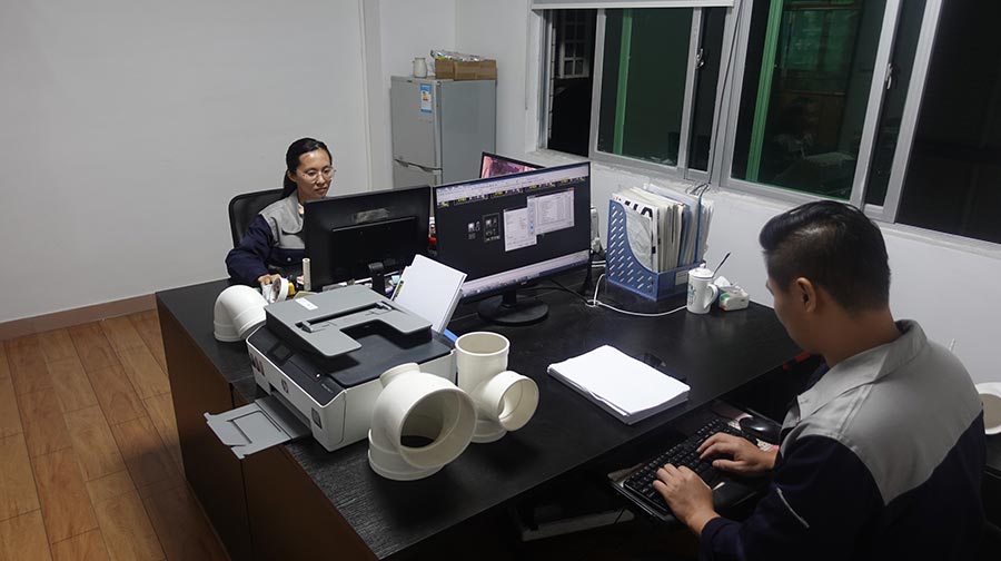 如何預(yù)防塑膠模具變形？可分四步走